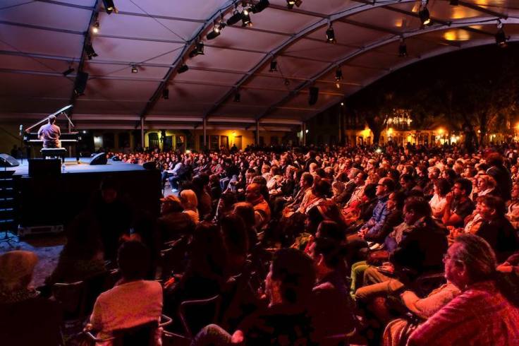 O pianista André Mehmari na Flip 2017